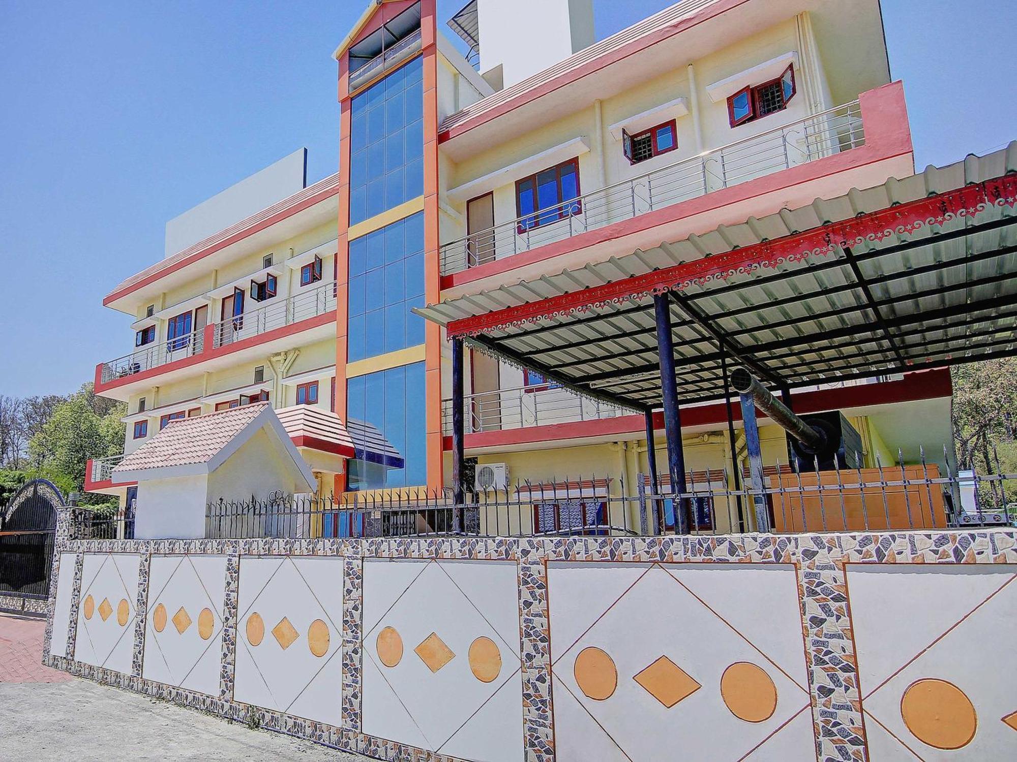 Home 78802 Balaji Bhawan Jhajra Ngoại thất bức ảnh