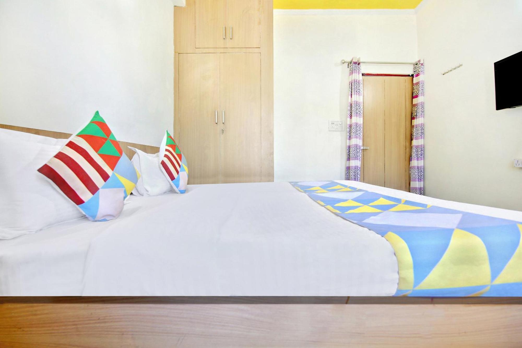 Home 78802 Balaji Bhawan Jhajra Ngoại thất bức ảnh