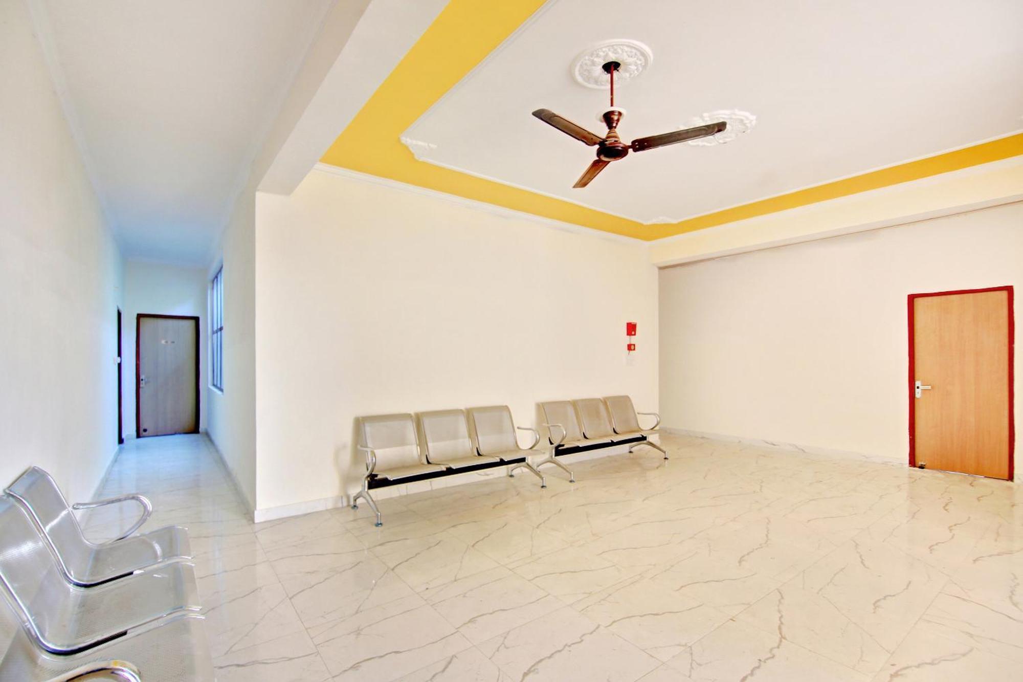 Home 78802 Balaji Bhawan Jhajra Ngoại thất bức ảnh