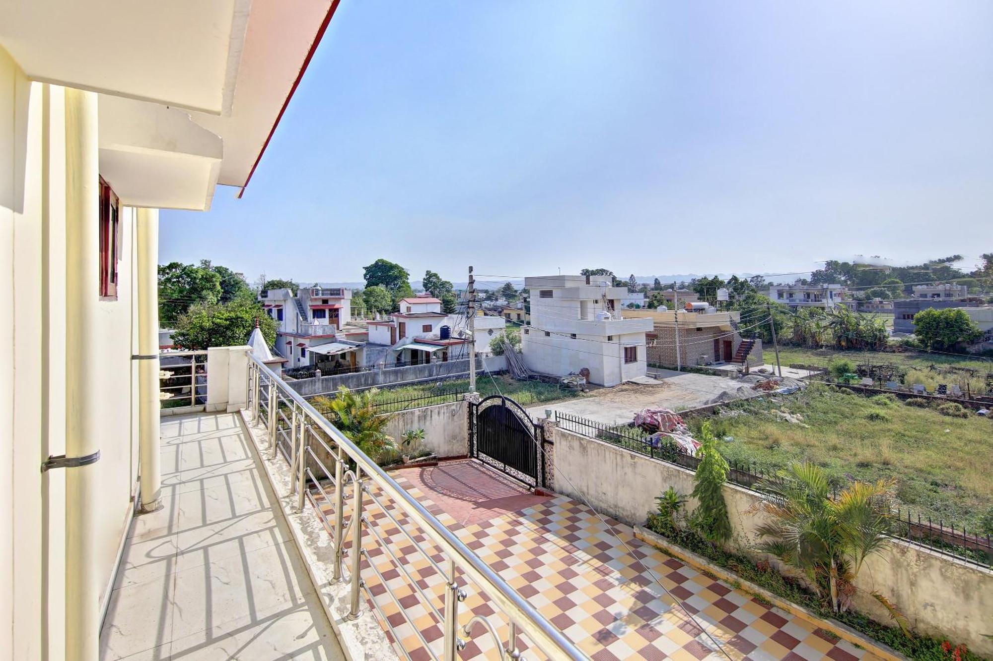 Home 78802 Balaji Bhawan Jhajra Ngoại thất bức ảnh
