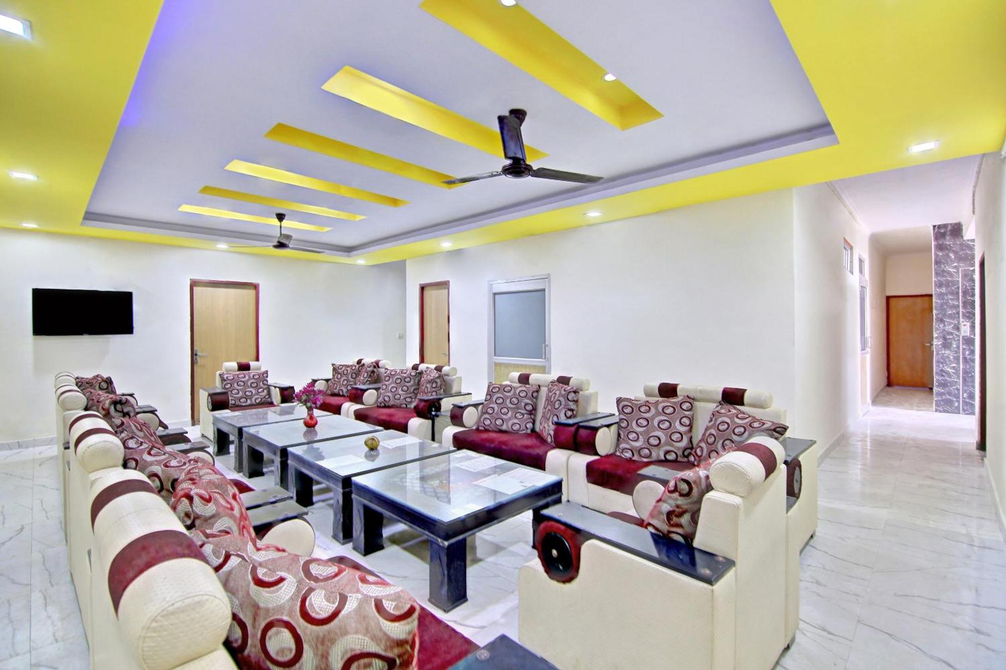 Home 78802 Balaji Bhawan Jhajra Ngoại thất bức ảnh
