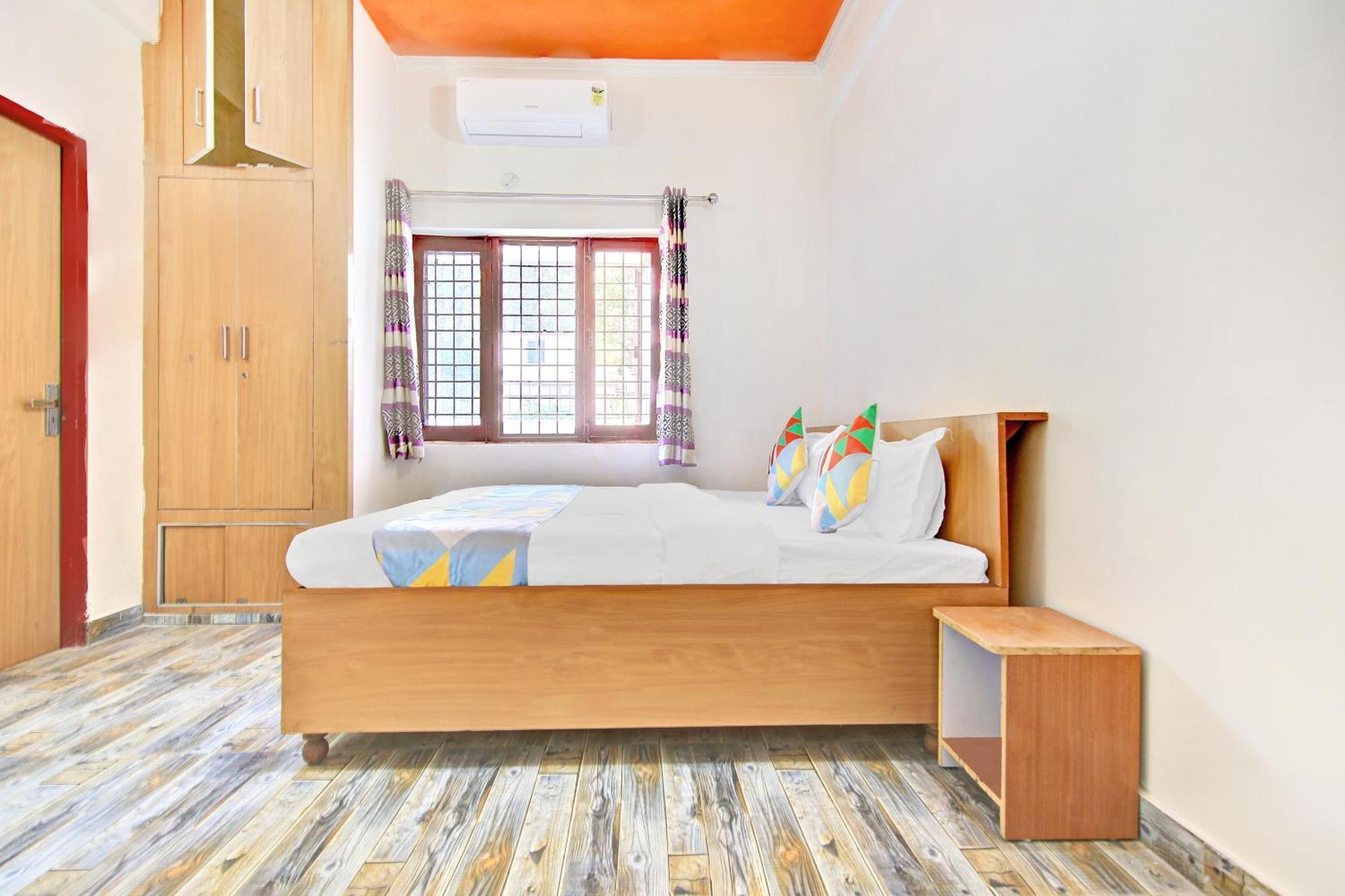 Home 78802 Balaji Bhawan Jhajra Ngoại thất bức ảnh